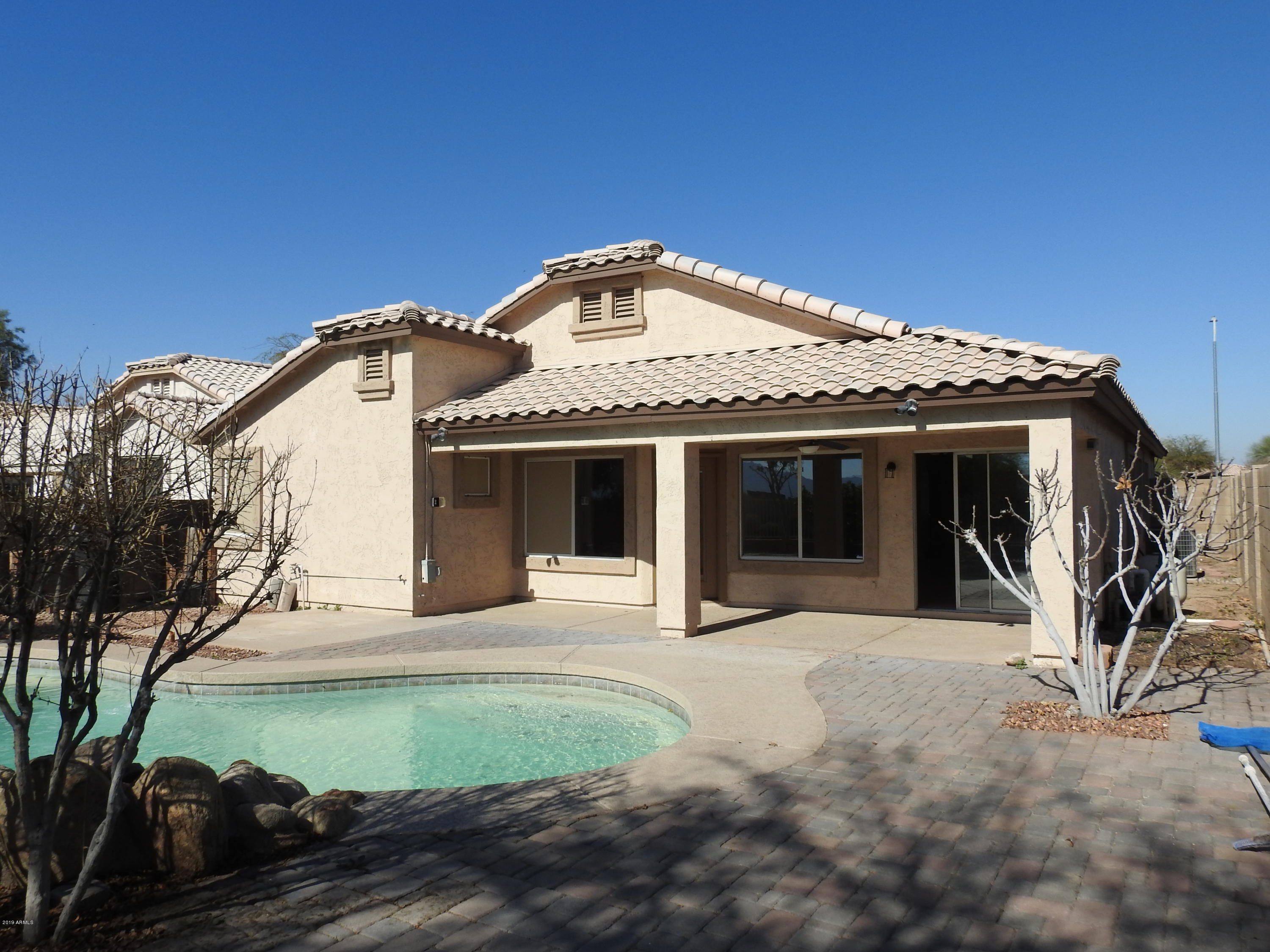 10909 West Almeria Road Avondale, AZ 85392 - Photo 15 of 31 DSCN0014