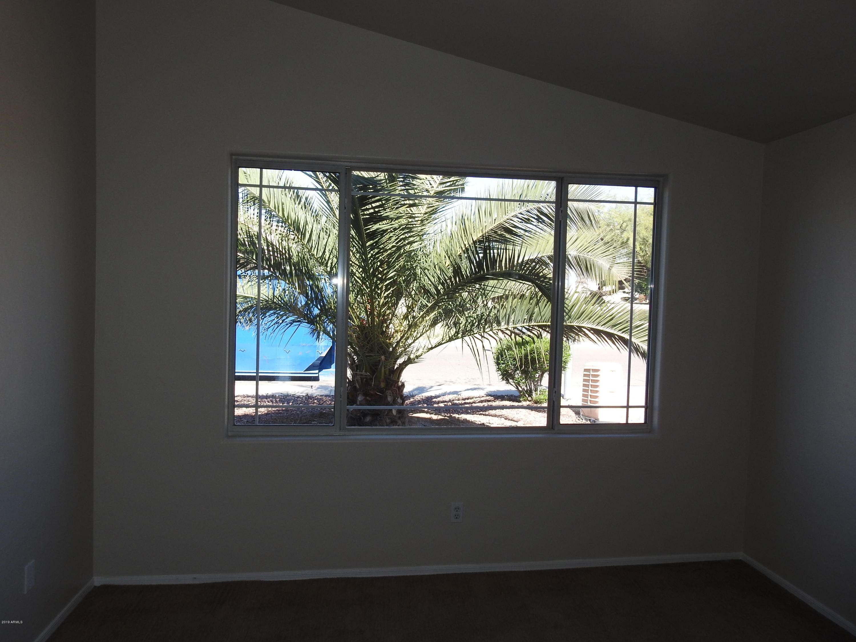 10909 West Almeria Road Avondale, AZ 85392 - Photo 25 of 31 DSCN9993