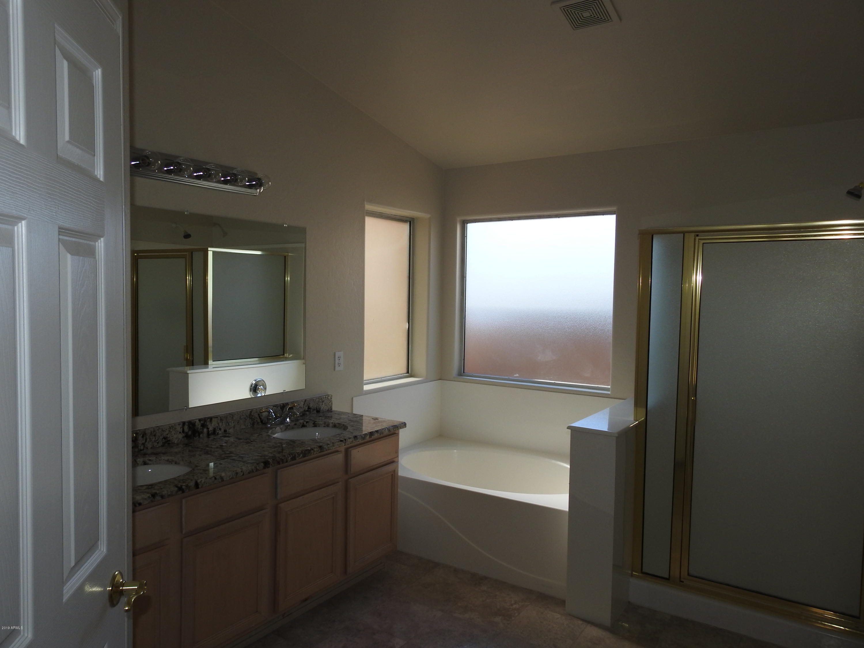 10909 West Almeria Road Avondale, AZ 85392 - Photo 27 of 31 DSCN9995