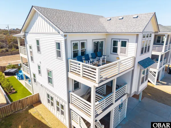 $1,599,995 | 4616 Lindbergh Avenue, Kitty Hawk, NC 27949