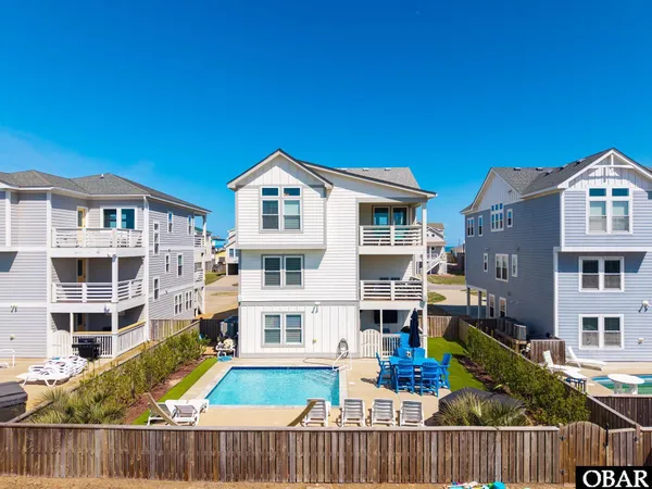 $1,599,995 | 4616 Lindbergh Avenue, Kitty Hawk, NC 27949