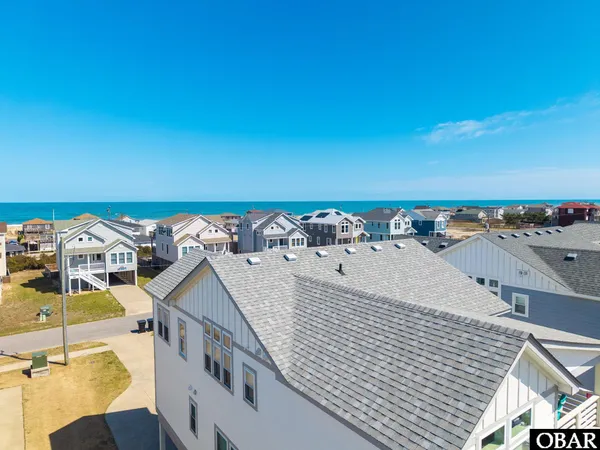 $1,599,995 | 4616 Lindbergh Avenue, Kitty Hawk, NC 27949