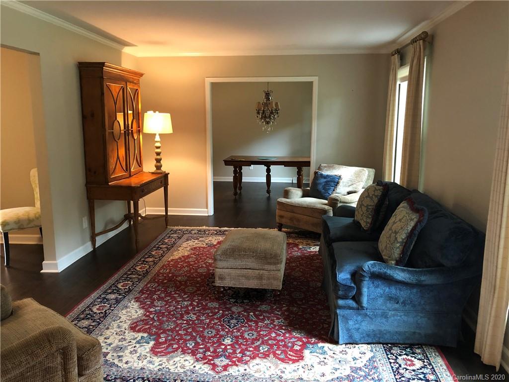 8219 Prince George Road Charlotte, NC 28210 - Photo 2 of 23 Gallery Image 2