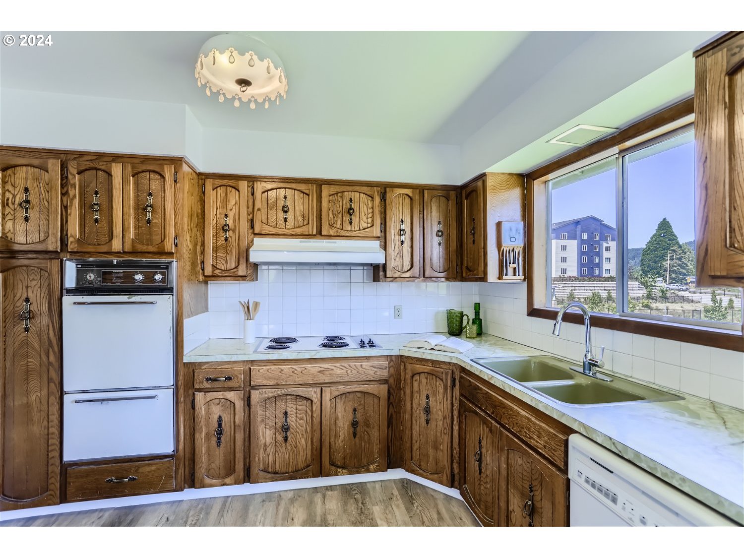 17100 Southeast Hagen Road Happy Valley, OR 97086 - Photo 15 of 27 Gallery Image 15