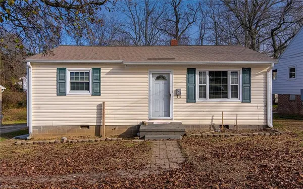 $90,000 | 513 Ridgecrest Drive, High Point, NC 27262