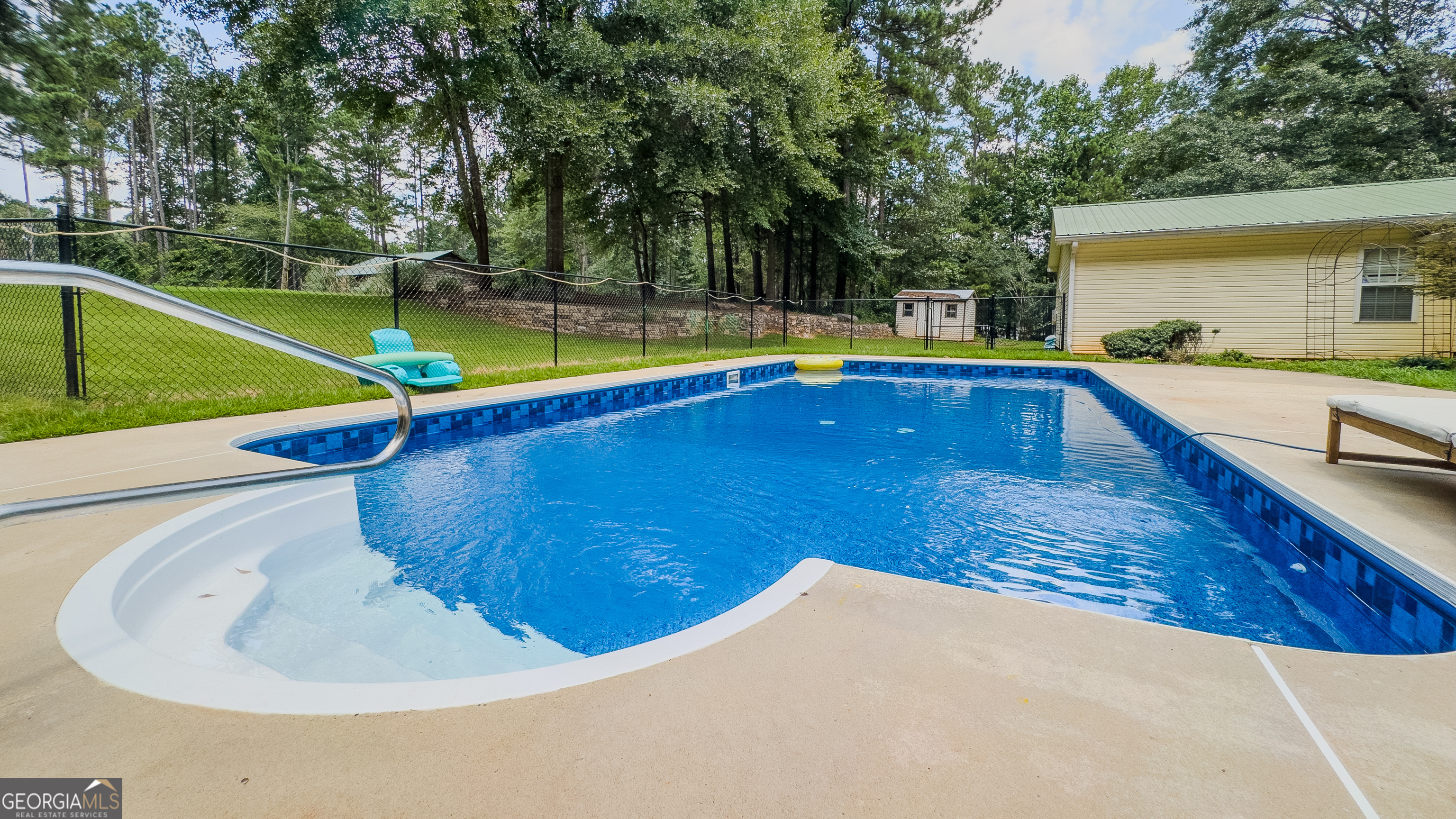 90 Howard Road Senoia, GA 30276 - Photo 2 of 102