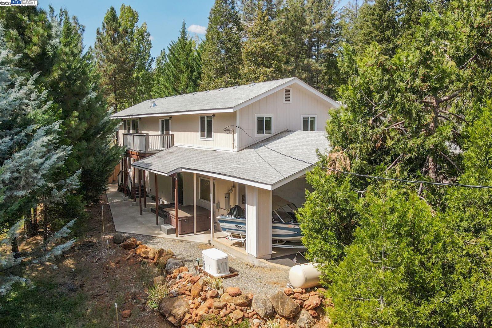 250 Mary Avenue Trinity Center, CA 96091 - Photo 2 of 49 a front view of a house with a yard