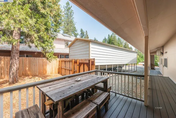 $390,000 | 250 Mary Avenue, Trinity Center, CA 96091