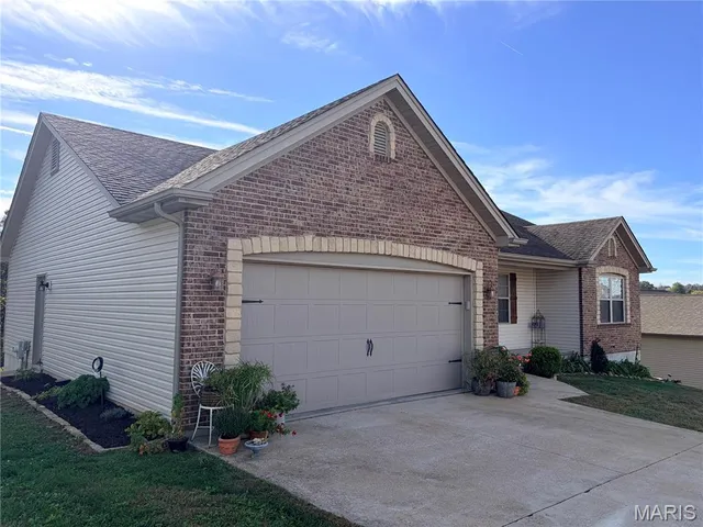 $349,000 | 316 Holtgrewe Farms Loop, Washington, MO 63090