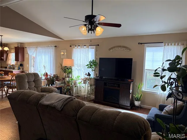 $349,000 | 316 Holtgrewe Farms Loop, Washington, MO 63090