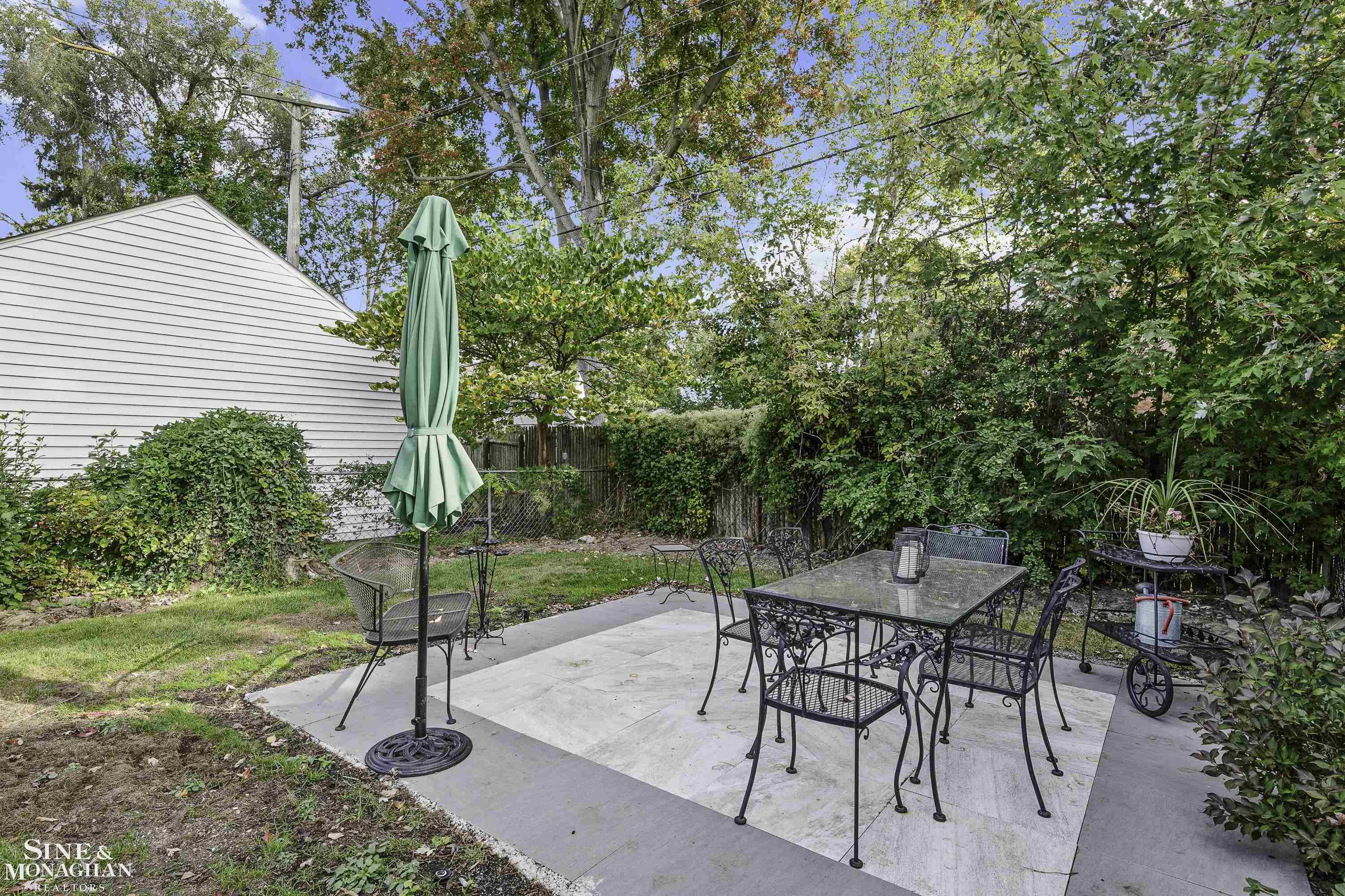 442-444 Neff Road Grosse Pointe, MI 48230 - Photo 28 of 37 50158185-24743989-dc2b-4a5c-a71e-d967527f2e53.JPG
