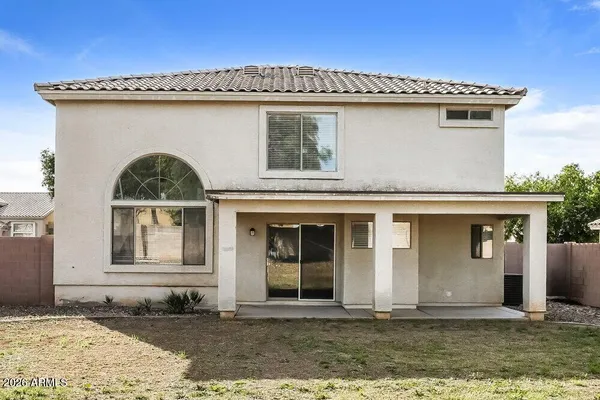 $2,060 | 7592 West Marlette Avenue, Glendale, AZ 85303