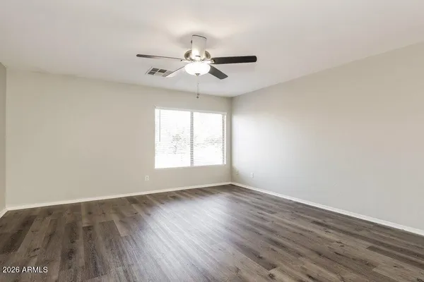 $2,060 | 7592 West Marlette Avenue, Glendale, AZ 85303