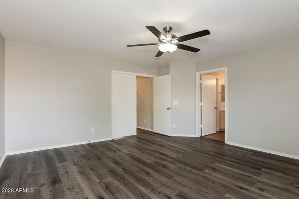 $2,060 | 7592 West Marlette Avenue, Glendale, AZ 85303