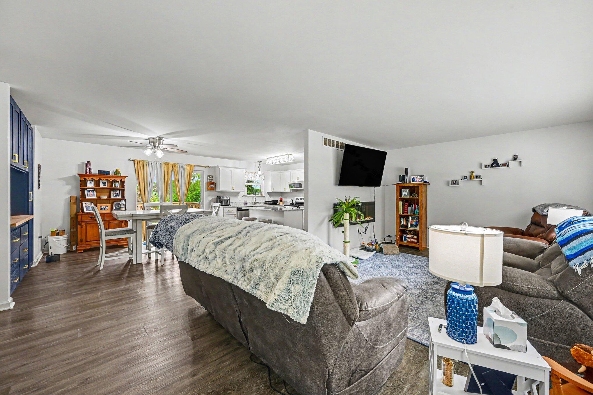 20282 Groveland Avenue Three Rivers, MI 49093 - Photo 8 of 23 file_9186