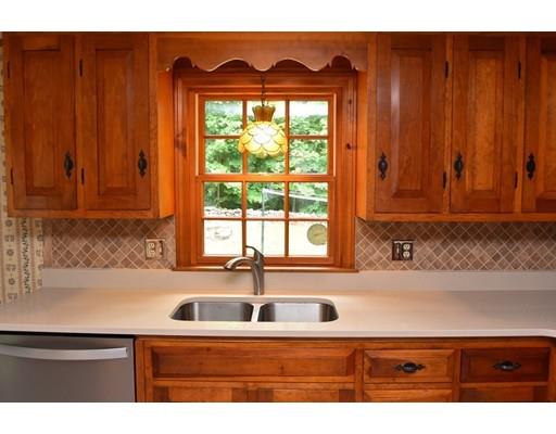109 Robinson Road Palmer, MA 01069 - Photo 12 of 41