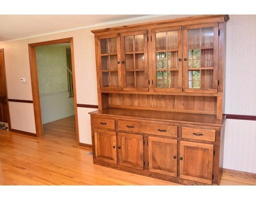 109 Robinson Road Palmer, MA 01069 - Photo 14 of 41