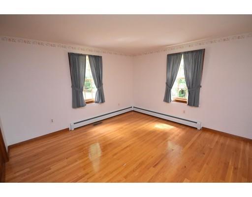 109 Robinson Road Palmer, MA 01069 - Photo 18 of 41