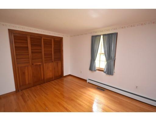 109 Robinson Road Palmer, MA 01069 - Photo 19 of 41