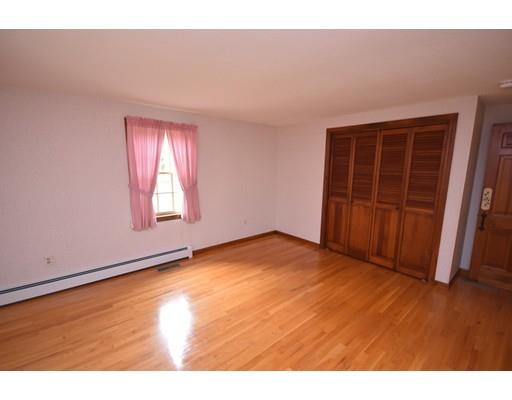 109 Robinson Road Palmer, MA 01069 - Photo 21 of 41