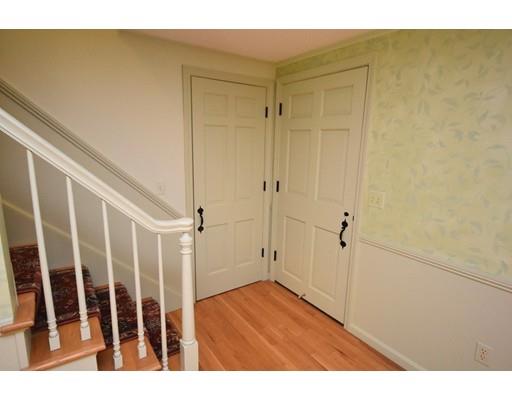 109 Robinson Road Palmer, MA 01069 - Photo 5 of 41