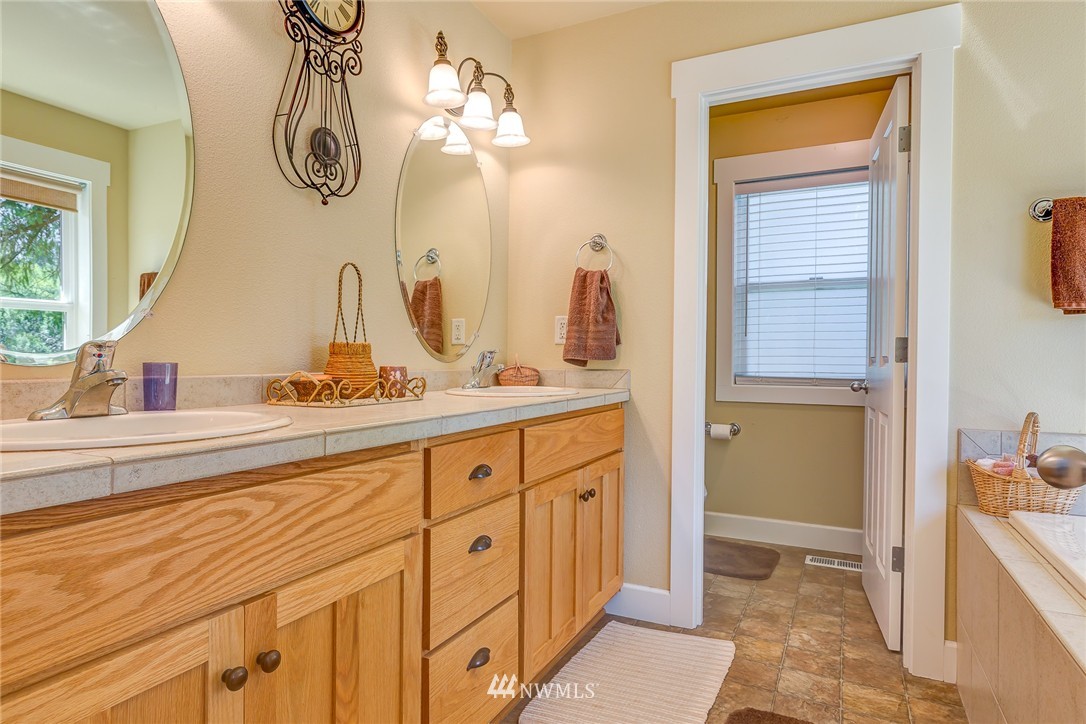 1825 Tower Road Castle Rock, WA 98611 - Photo 21 of 25 Gallery Image 21