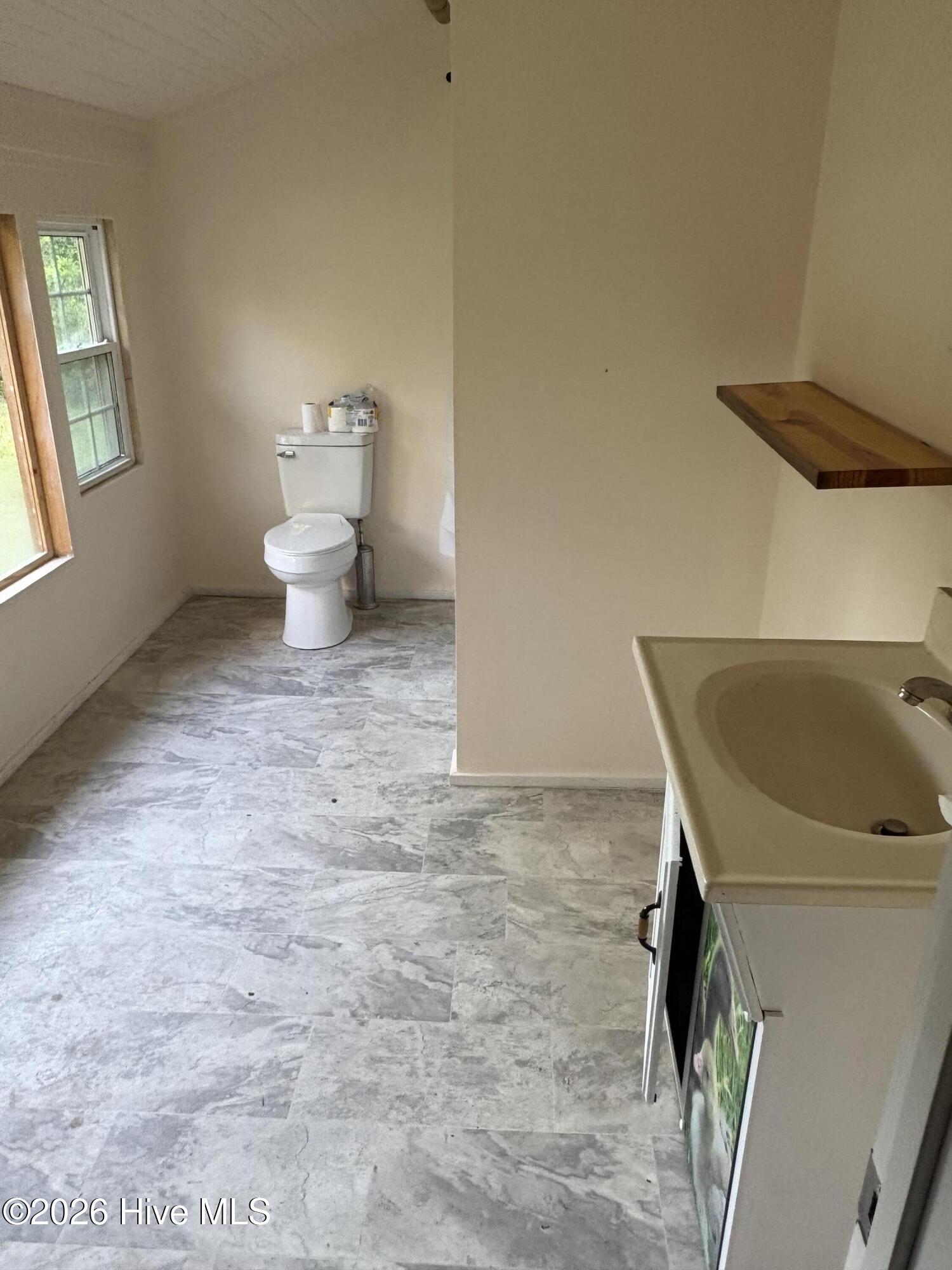 4076 Cherry Grove Road Cerro Gordo, NC 28430 - Photo 7 of 15 Bath