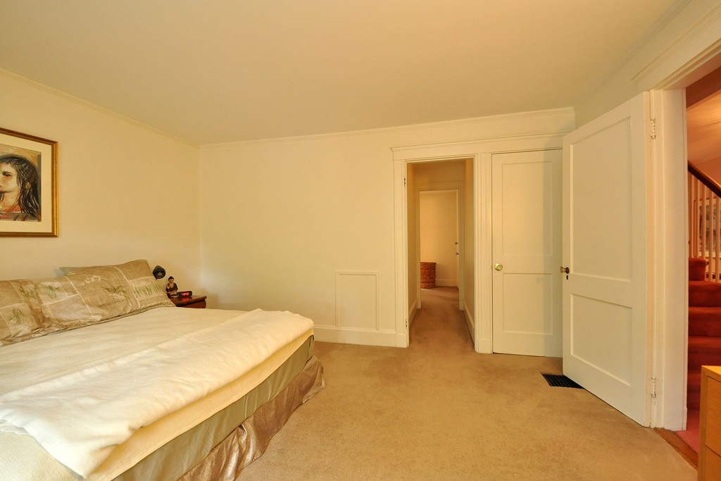 8 Lee Road Newton, MA 02467 - Photo 13 of 16