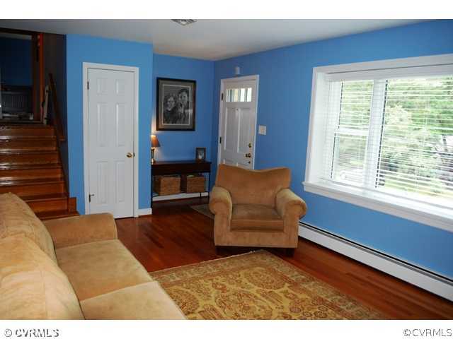 1126 Hybla Road North Chesterfield, VA 23236 - Photo 2 of 24 Den/Family/Great Room