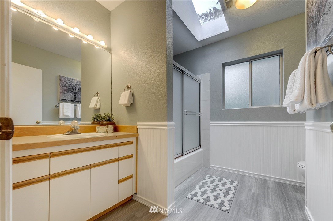 13955 Southeast 156th Street Renton, WA 98058 - Photo 19 of 25 Gallery Image 19