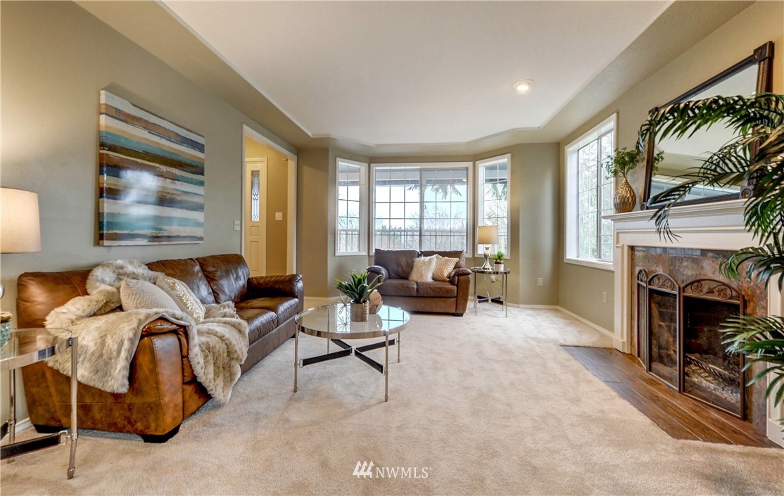 13955 Southeast 156th Street Renton, WA 98058 - Photo 6 of 25 Gallery Image 6