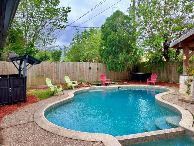 $360,000 | 8406 Glen Valley Drive, Houston, TX 77061