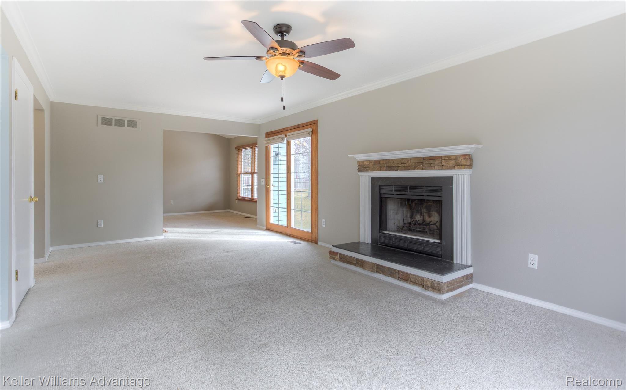 2651 Brookhaven Road Canton, MI 48188 - Photo 17 of 48 2651 Brookhaven interiors (9).jpg