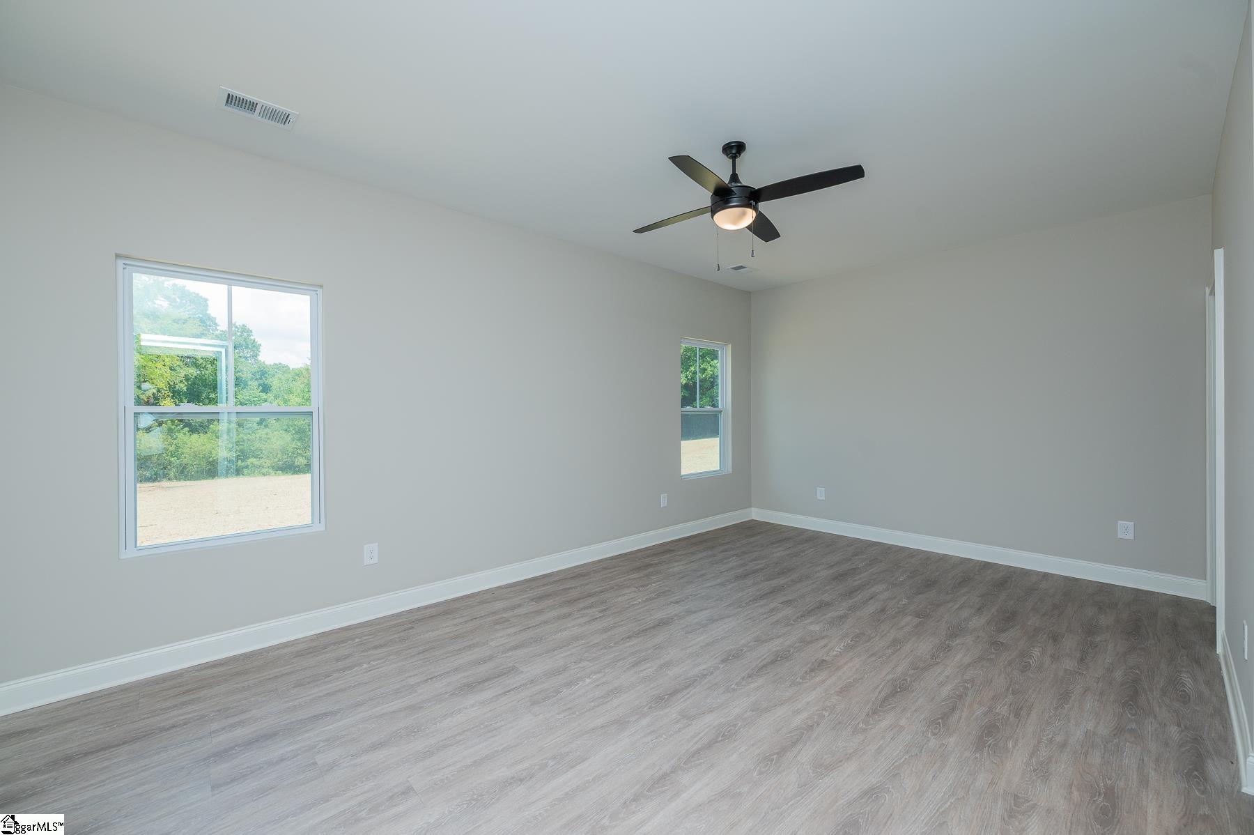 502 Hellams Road Gray Court, SC 29645 - Photo 14 of 27