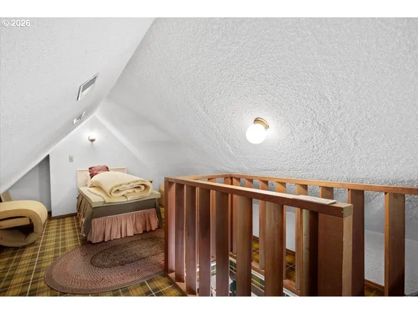 $595,000 | 5089 North Myrtle Road, Myrtle Creek, OR 97457