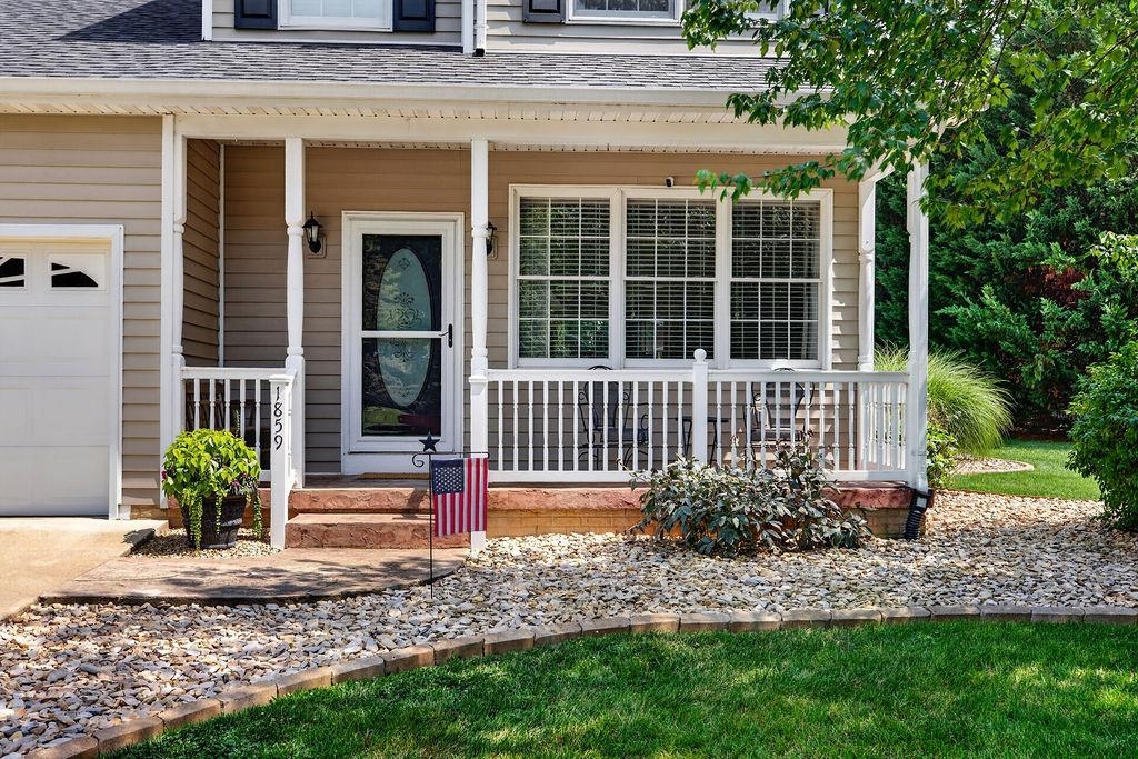 1859 Harvard Road Waynesboro, VA 22980 - Photo 8 of 51 Gallery Image 8