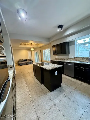 $3,500 | 8024 Shorecrest Drive, Las Vegas, NV 89128