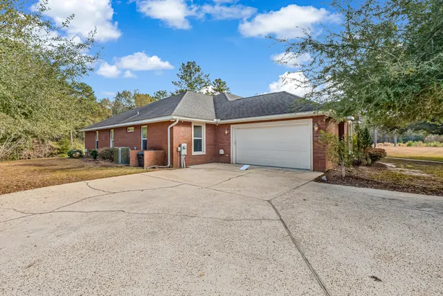 $815,000 | 90 Platt Road, DeFuniak Springs, FL 32435