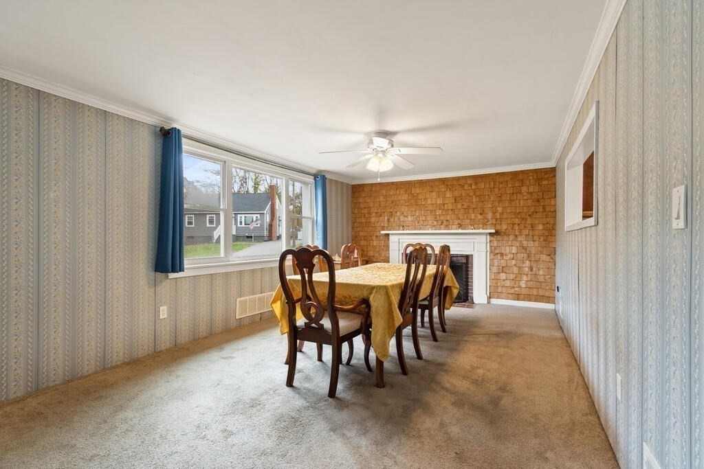37 MacArthur Road Beverly, MA 01915 - Photo 16 of 30 Gallery Image 16