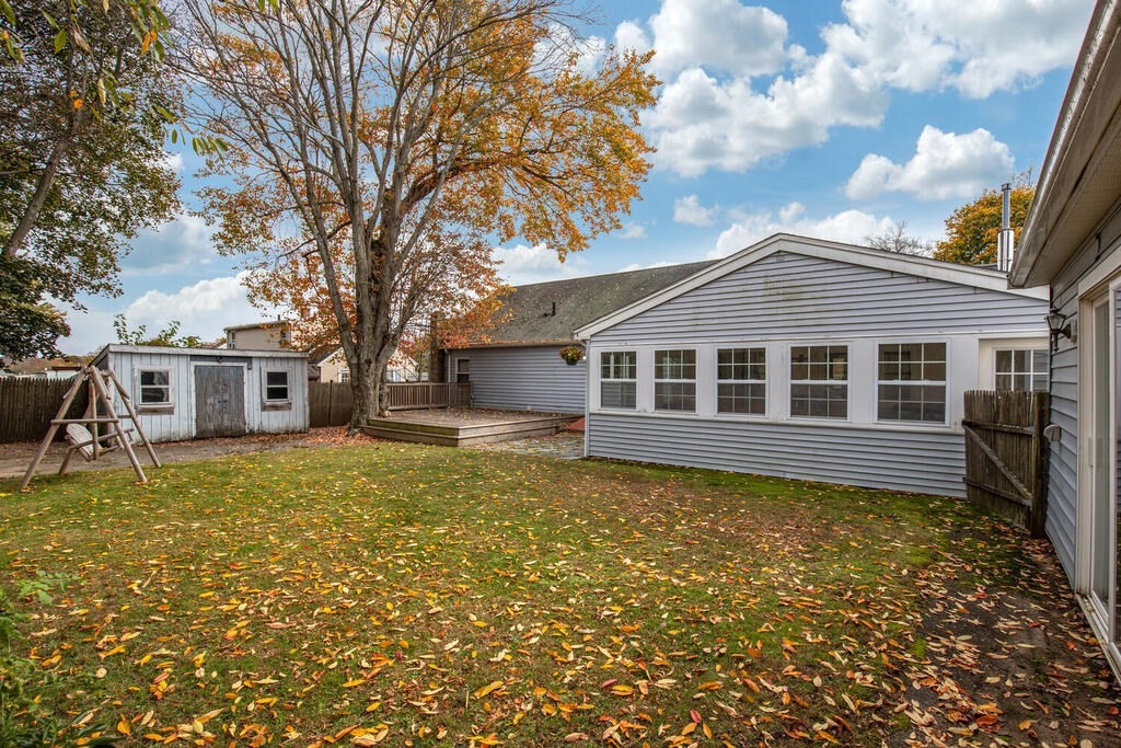 37 MacArthur Road Beverly, MA 01915 - Photo 27 of 30 Gallery Image 27