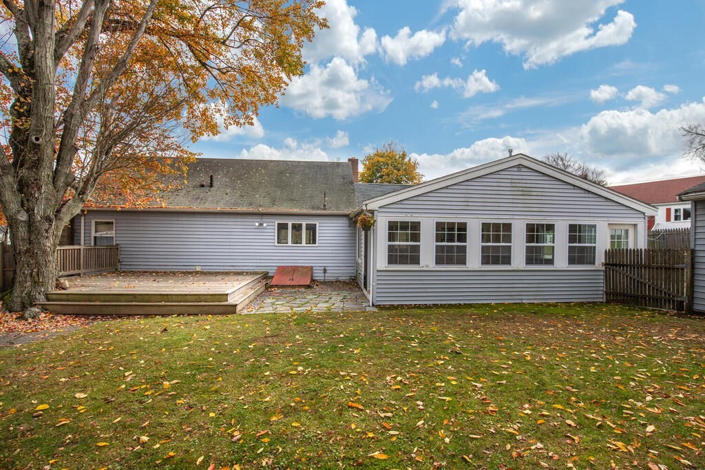 37 MacArthur Road Beverly, MA 01915 - Photo 28 of 30 Gallery Image 28