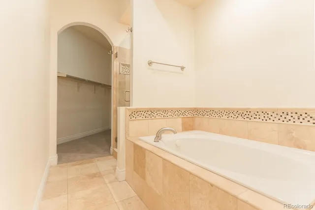 $3,000 | 1120 Deleware, Unit 504, Denver, CO 80204