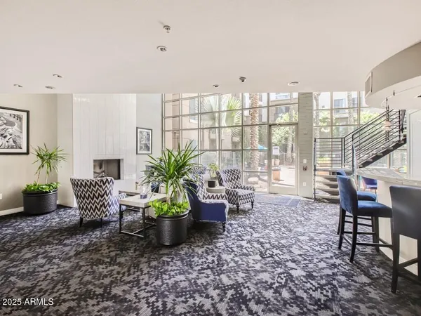 $1,800 | 1701 East Colter Street, Unit 370, Phoenix, AZ 85016