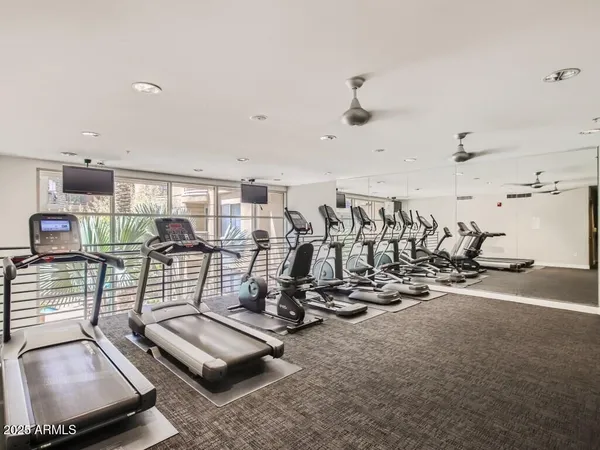 $1,800 | 1701 East Colter Street, Unit 370, Phoenix, AZ 85016