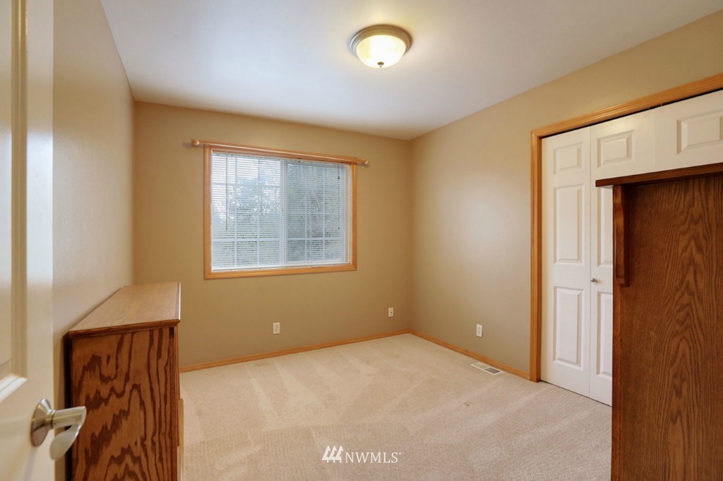 15705 OK Mill Road Snohomish, WA 98290 - Photo 11 of 18
