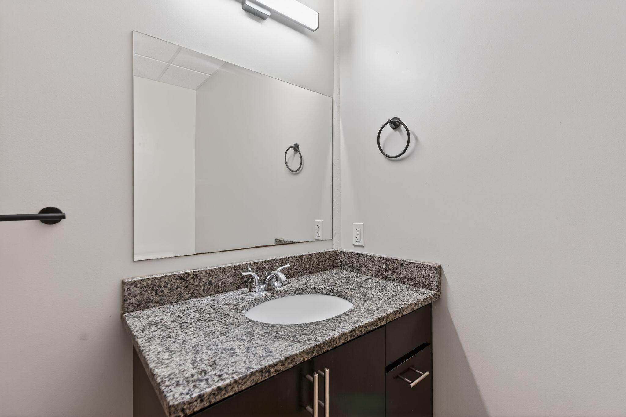 2 Main Street, Unit 18302 Biddeford, ME 04005 - Photo 20 of 49 Corner Unit 18-302