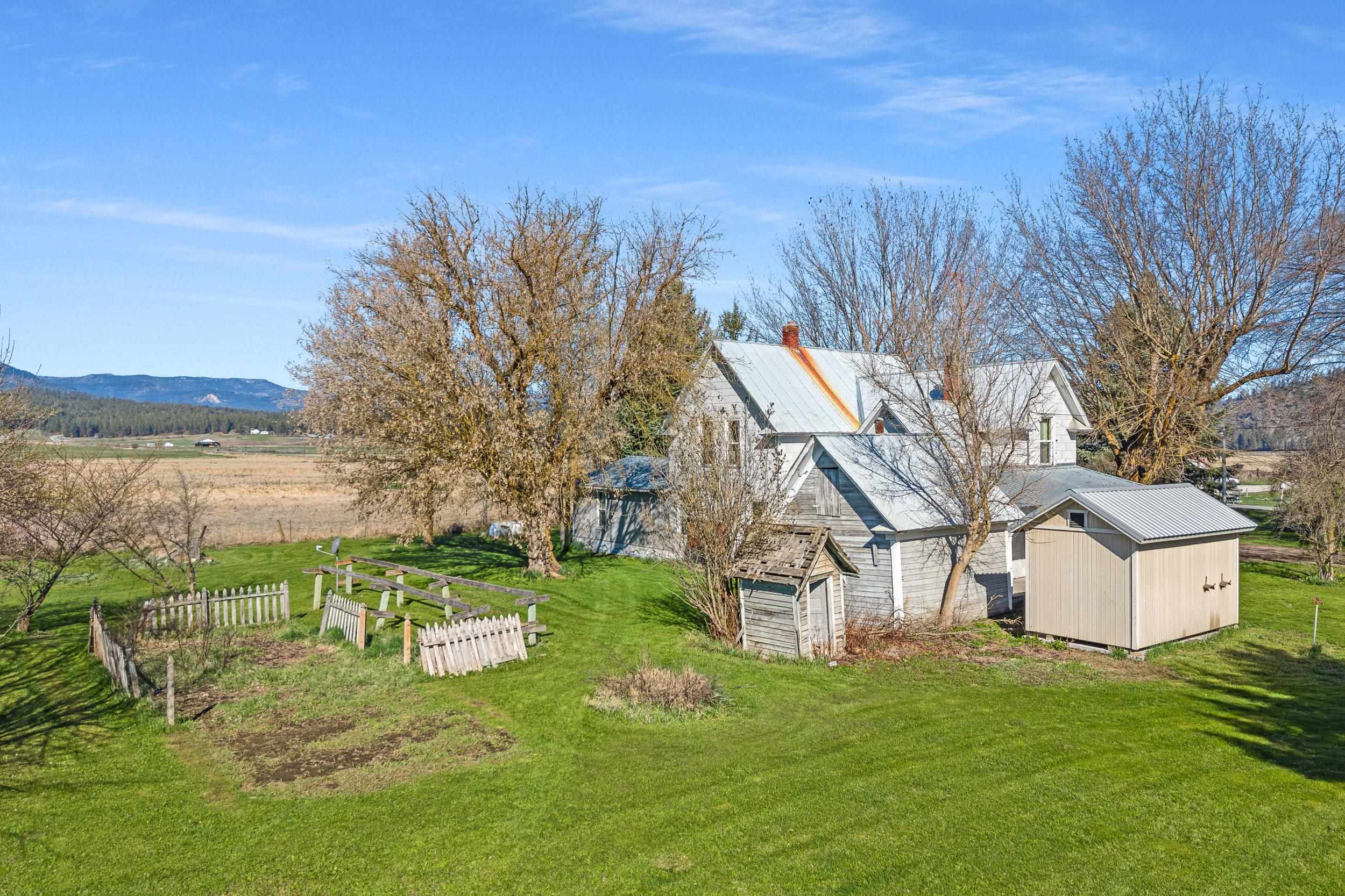 3095 Waitts Lake Road Valley, WA 99181 - Photo 4 of 50