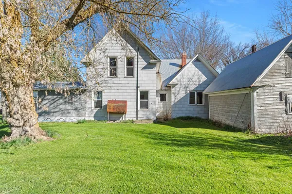 $299,000 | 3095 Waitts Lake Road, Valley, WA 99181