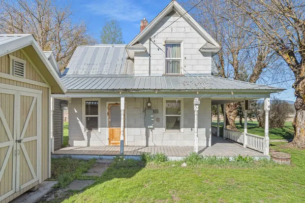 $299,000 | 3095 Waitts Lake Road, Valley, WA 99181