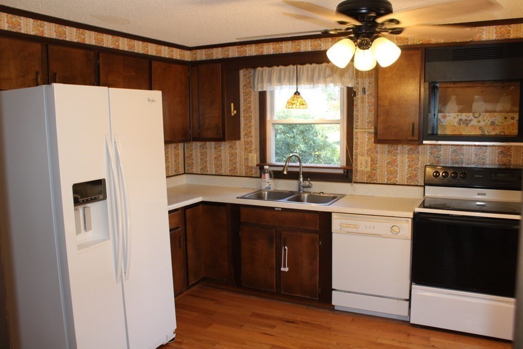35 Pentecost Road Northfield, MA 01360 - Photo 10 of 19 Gallery Image 10